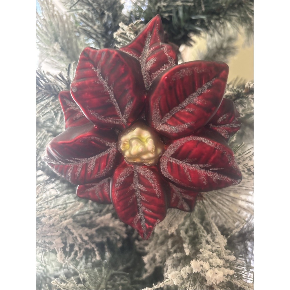 Set Of 2 Macy's Holiday Lane 4.5 Inch Red & Gold Glass Poinsetta Ornaments